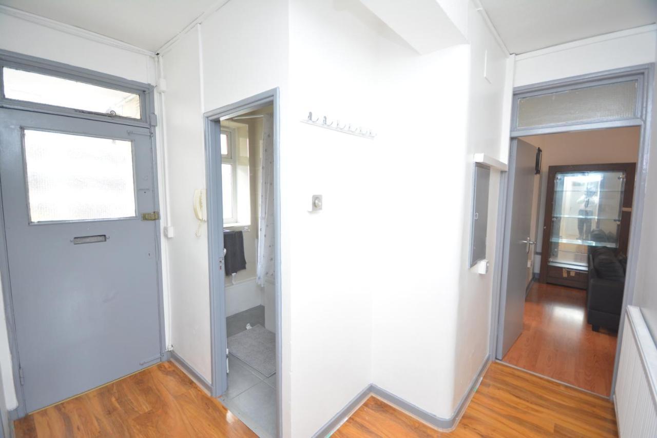 Beautiful London 2 Bedroom Flat Near Finsbury Park Bagian luar foto